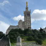 Notre-Dame de la Garde et son escalier de pénitence